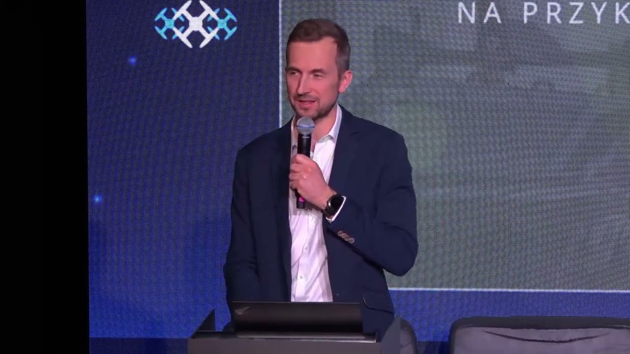 Wykorzystanie małych dronów rozpoznawczych Skydio i Teal przez służby mundurowe I DRONETECH 2023