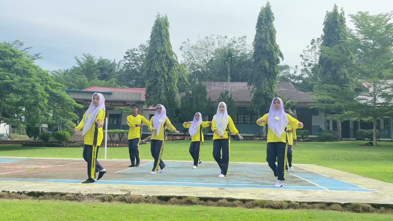 TUGAS KELOMPOK (SENAM) KELAS XII F1,KELOMPOK 1