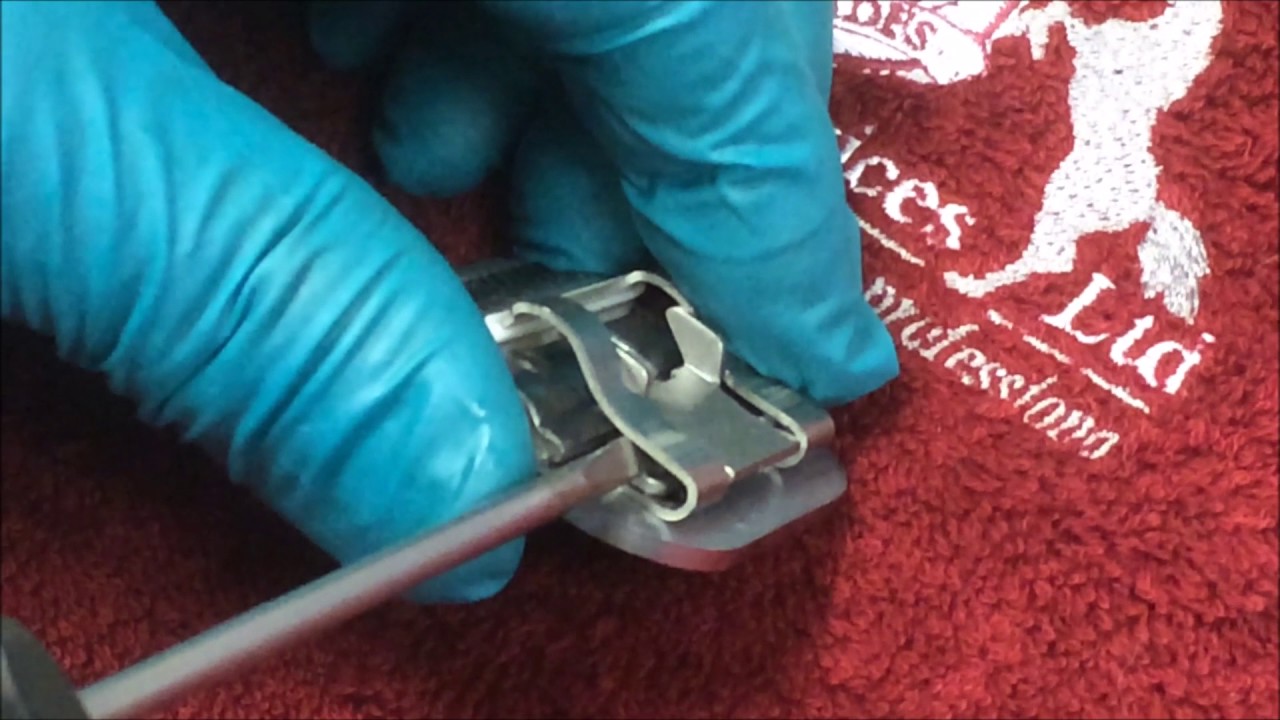 Blade Tensioning