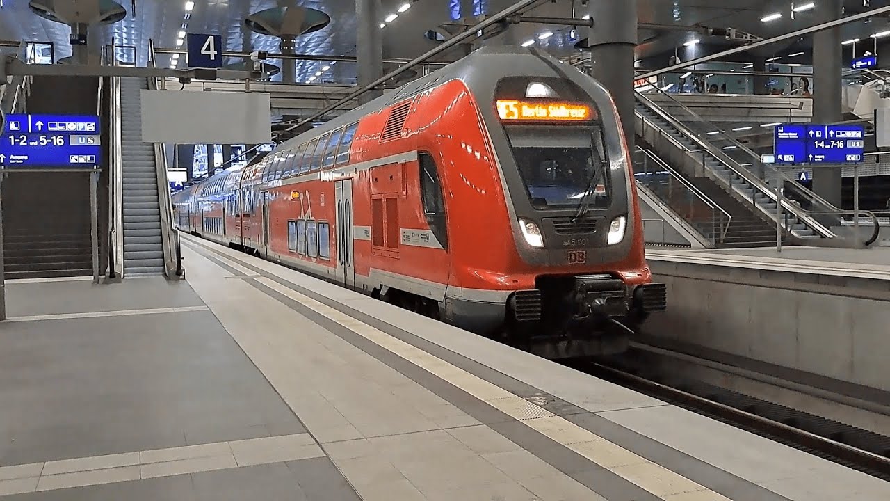 Züge in Berlin Hbf (tief) (19/05/2023)