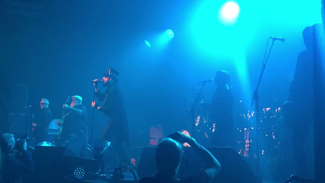 Goodbye Mr Mackenzie - Open Your Arms at the Barrowlands