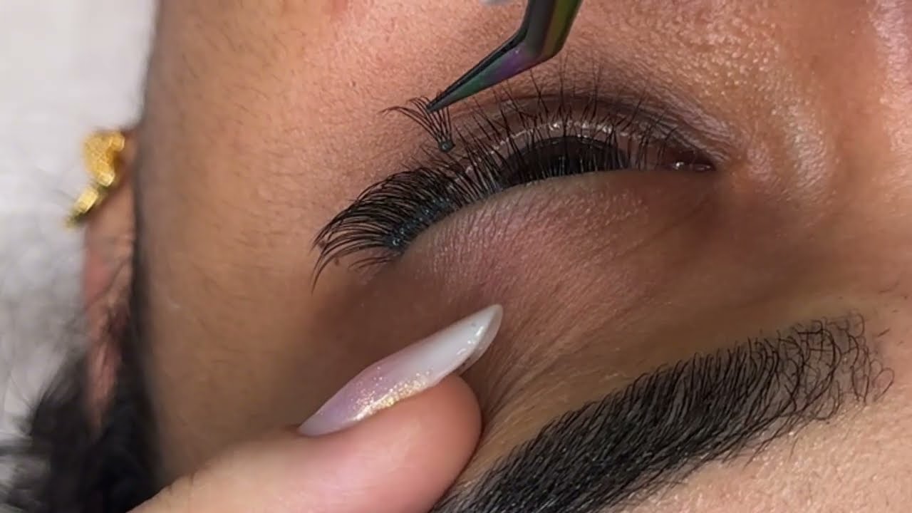 Curso de cilios tufinho em promoção/ como fazer aplicação de cilios tufinho