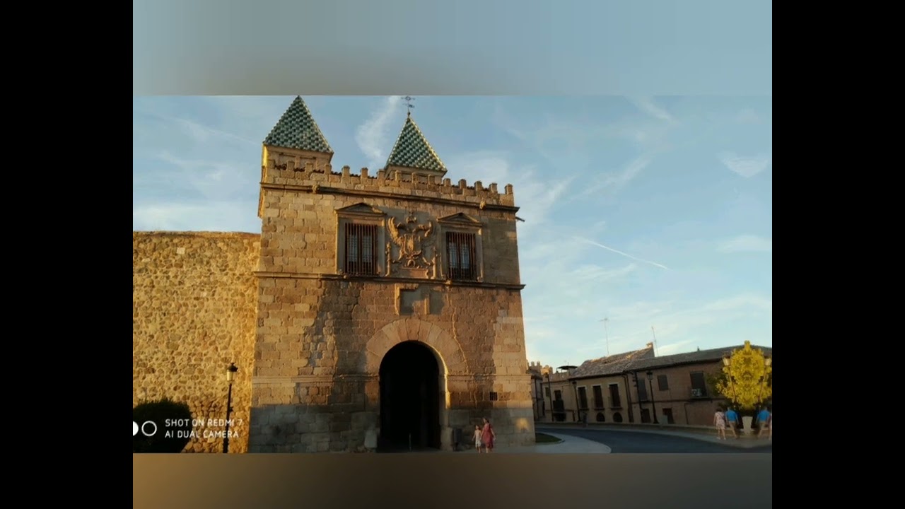 Historia de la Puerta de Bisagra (Toledo)