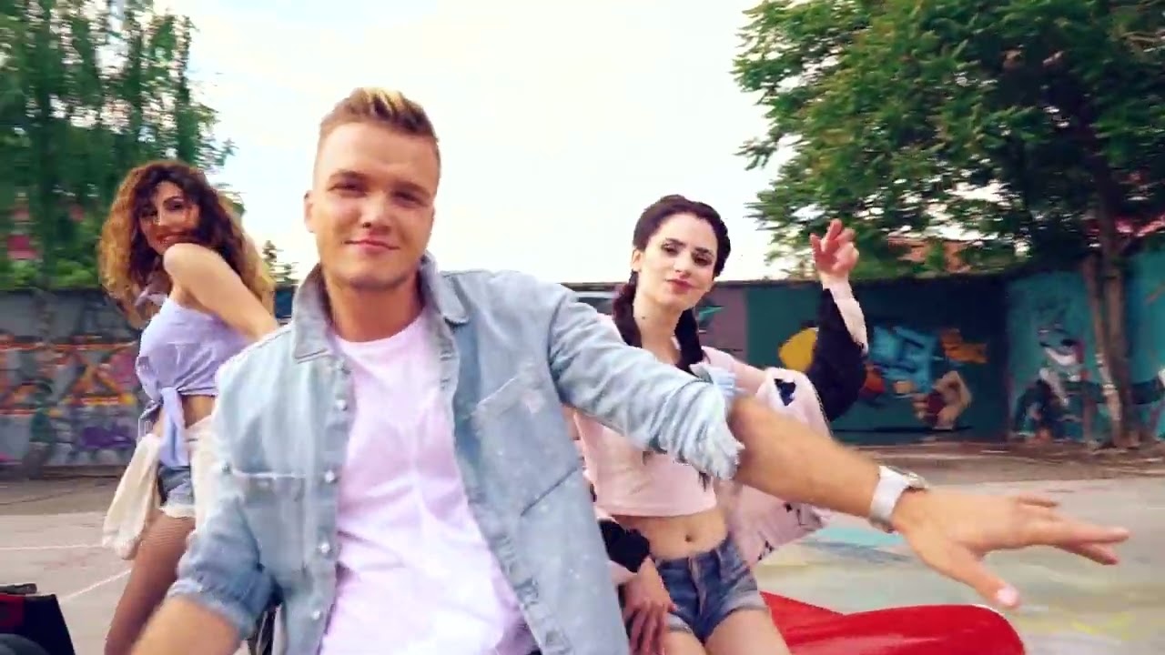 Lidija Bačić Lille feat  Luka Basi   Solo Official Music Video 1080p