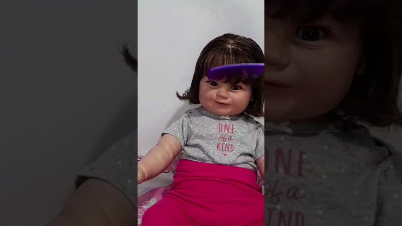 Arrumando o Cabelo da minha beb&ecirc; reborn