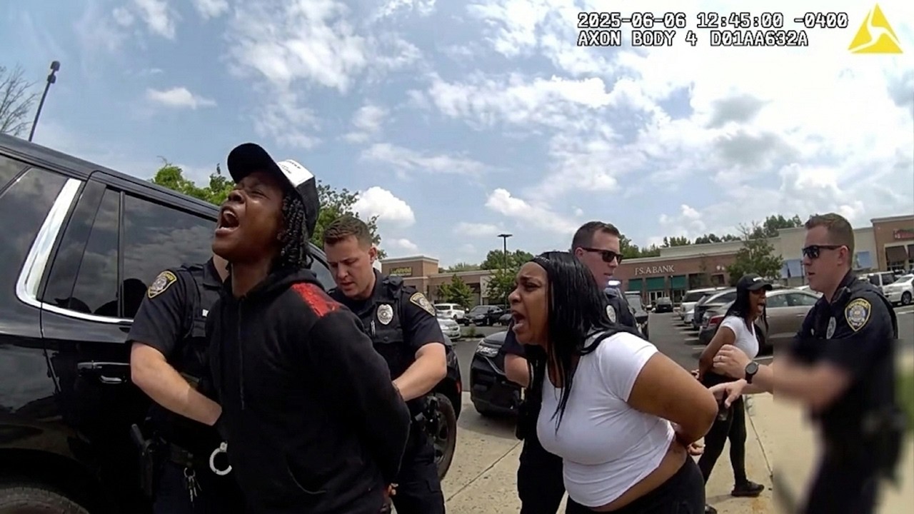 4 Suspects Caught Stealing $3,120 From Lululemon — Police Stop Their Getaway Car
