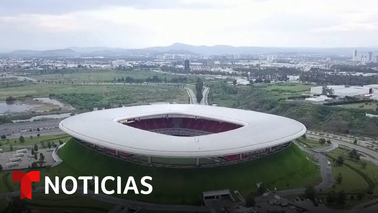 Hallan al menos 10 fosas clandestinas con restos humanos cerca de estadio mundialista en Guadalajara
