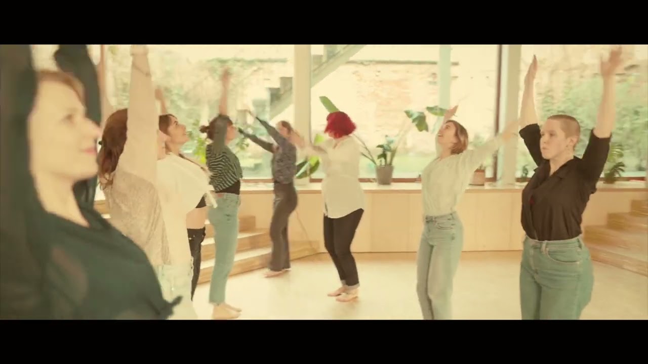 Crazy Legs Sensual Solo Blues choreo