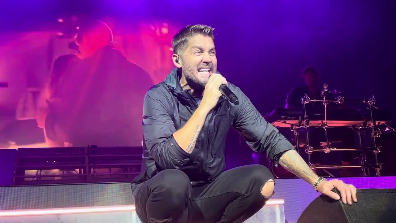 Brett Young - Dance With You (Live) - Bethel Woods, Bethel, NY - 8/24/23