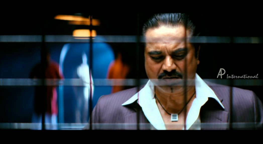 Christian Brothers Movie Scenes | Mohanlal recollects how he met Sarath Kumar | Saikumar