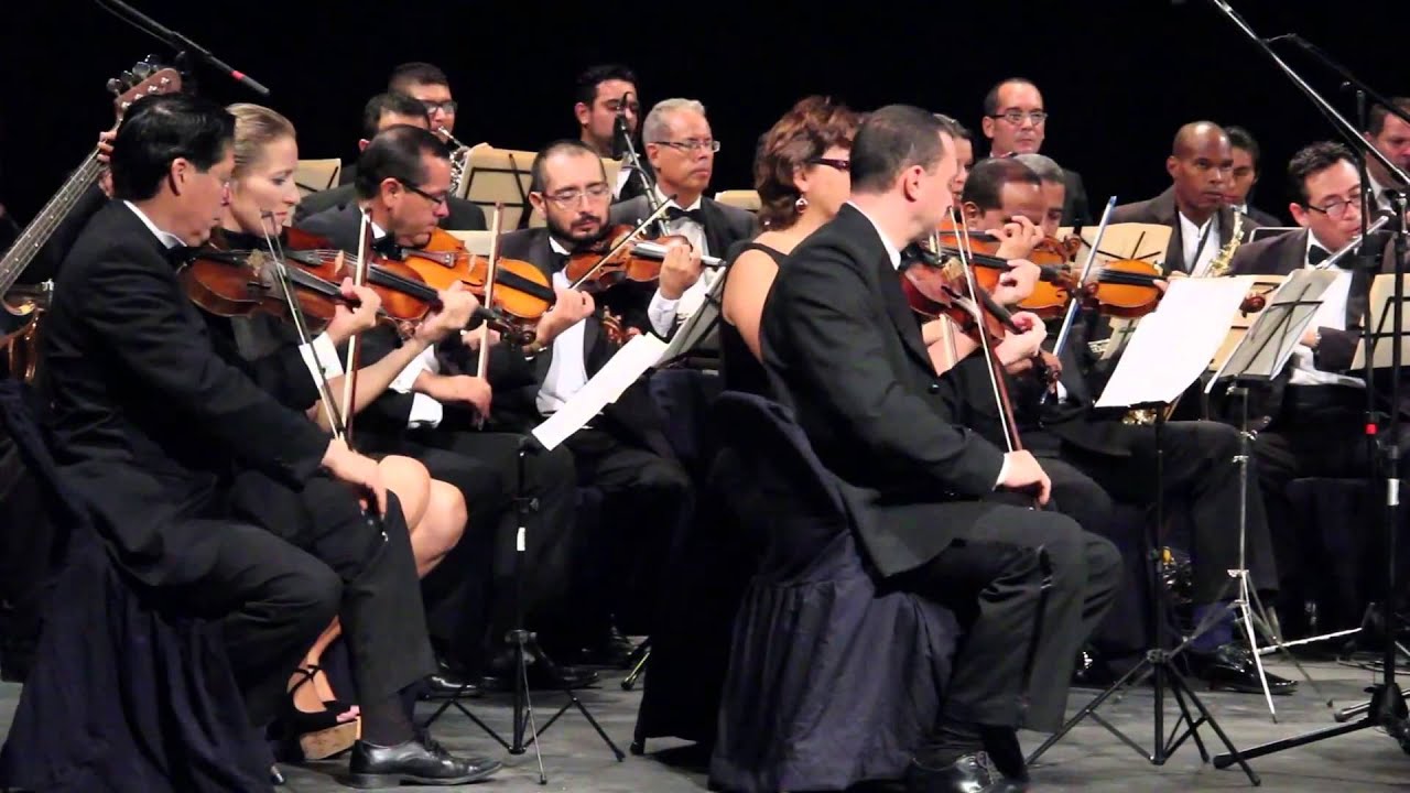 Amada Mia - Shannon Leeman y la Camerata de Cancún. /Mario Ruiz Armengol . Arreglo Ricardo Corona