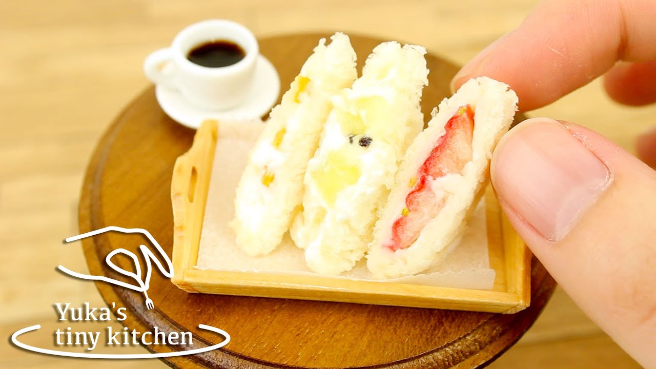 mini food "フルーツサンド" 本当に食べられるミニチュア料理 #86 | Yuka's tiny kitchen