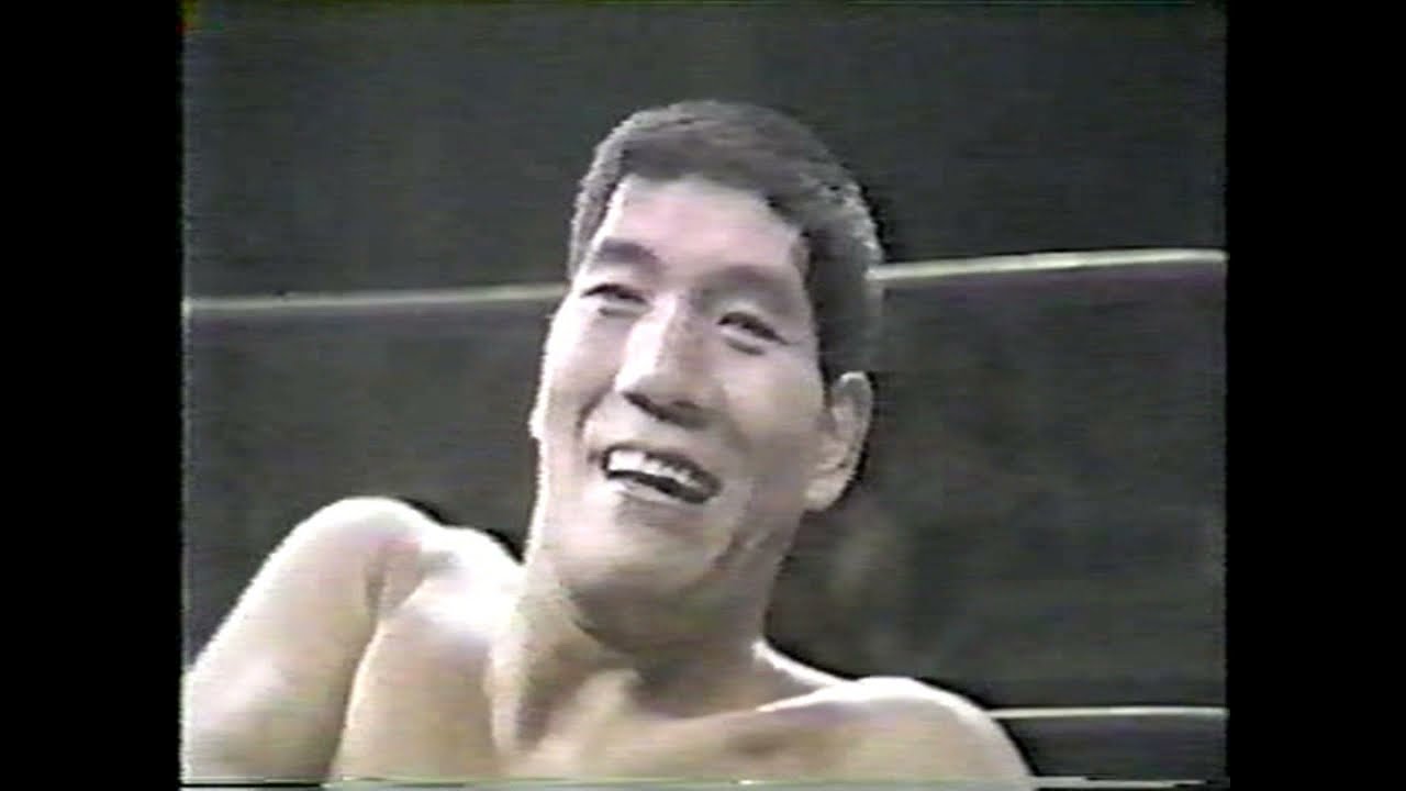 ジャイアント馬場　対　ジャンボ鶴田