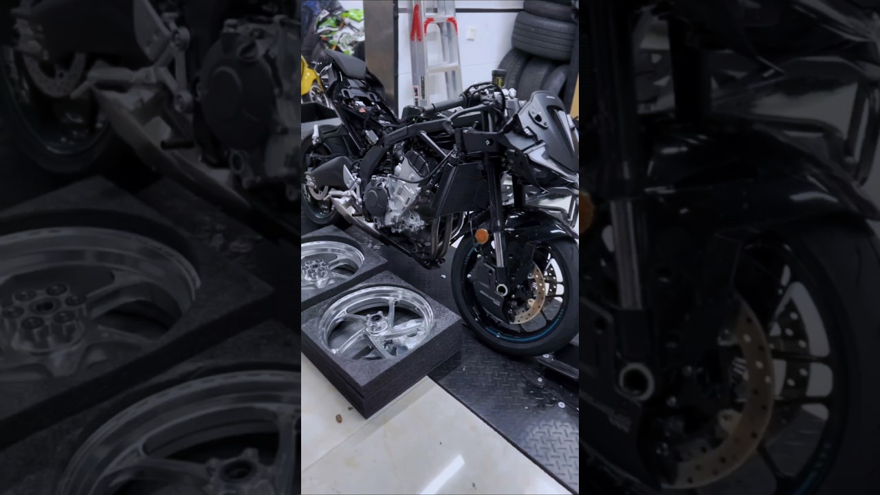 675 SR CF MOTO racing Upgrade! mototron aftermarket parts #675sr