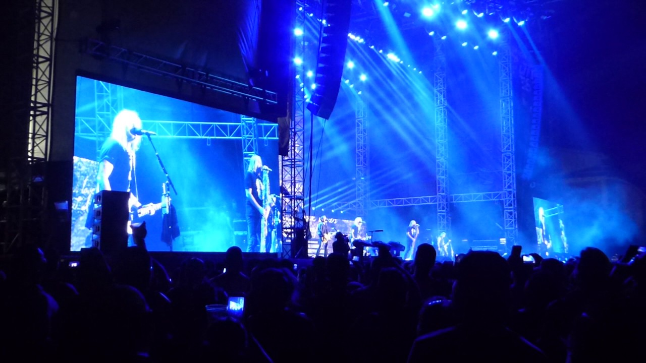 Def Leppard - Love Bites River City Rockfest LIVE [HD] 5/27/17