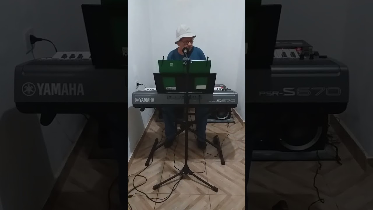 BEIJO FALSO  -  N181 - MÚSICA E LETRAS DO CANTOR E COMPOSITOR  -  NILA NIVE 
