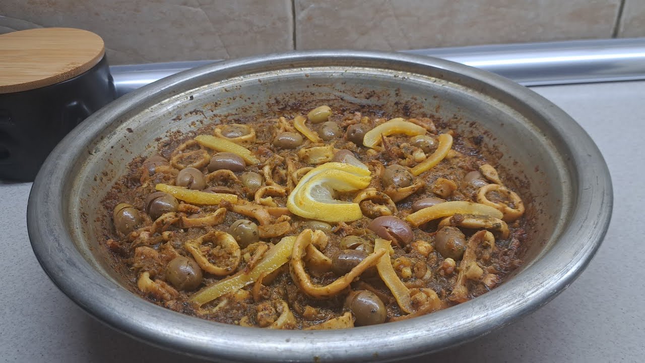 مقيلة الكلمار المعلك على أصولو و السر لي كيخليه رطب وماكيجيش قاسح