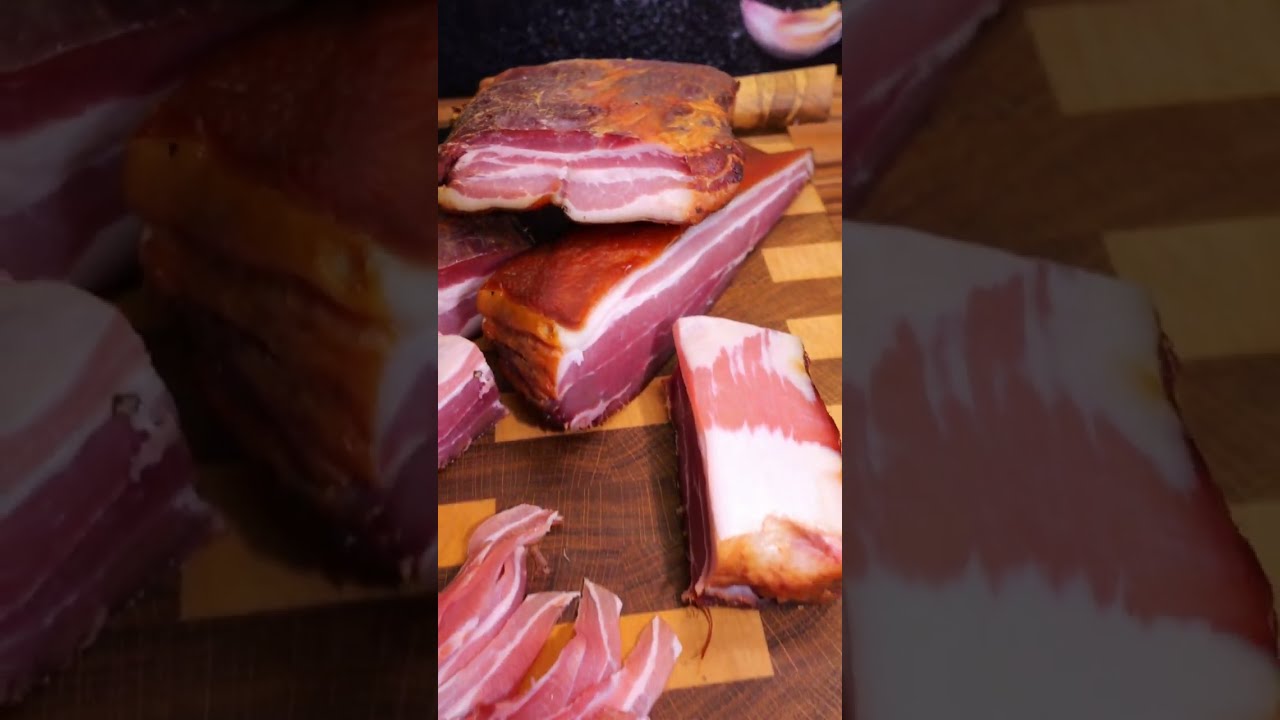 Kaltger&auml;ucherter Bauchspeck aus dem Borniak R&auml;ucherofen.