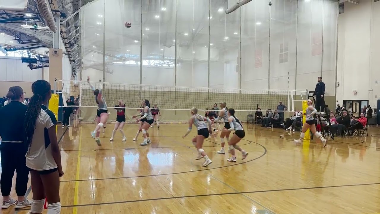 Kynzi Markowicz #32 Setter/OPP Class of 2028
