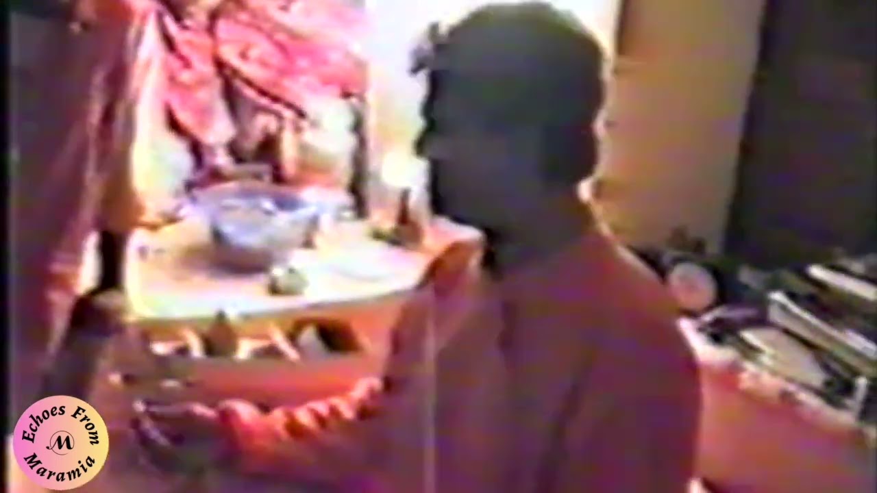 স্বামী পরমানন্দের জন্মদিন পালন || গুরুমহারাজের নিজের হাতে কেক কাটার দৃশ্য || SWAMI PARAMANANDA