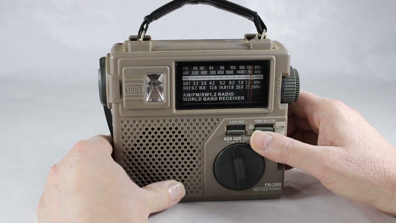 Grundig FR 200 Emergency Radio