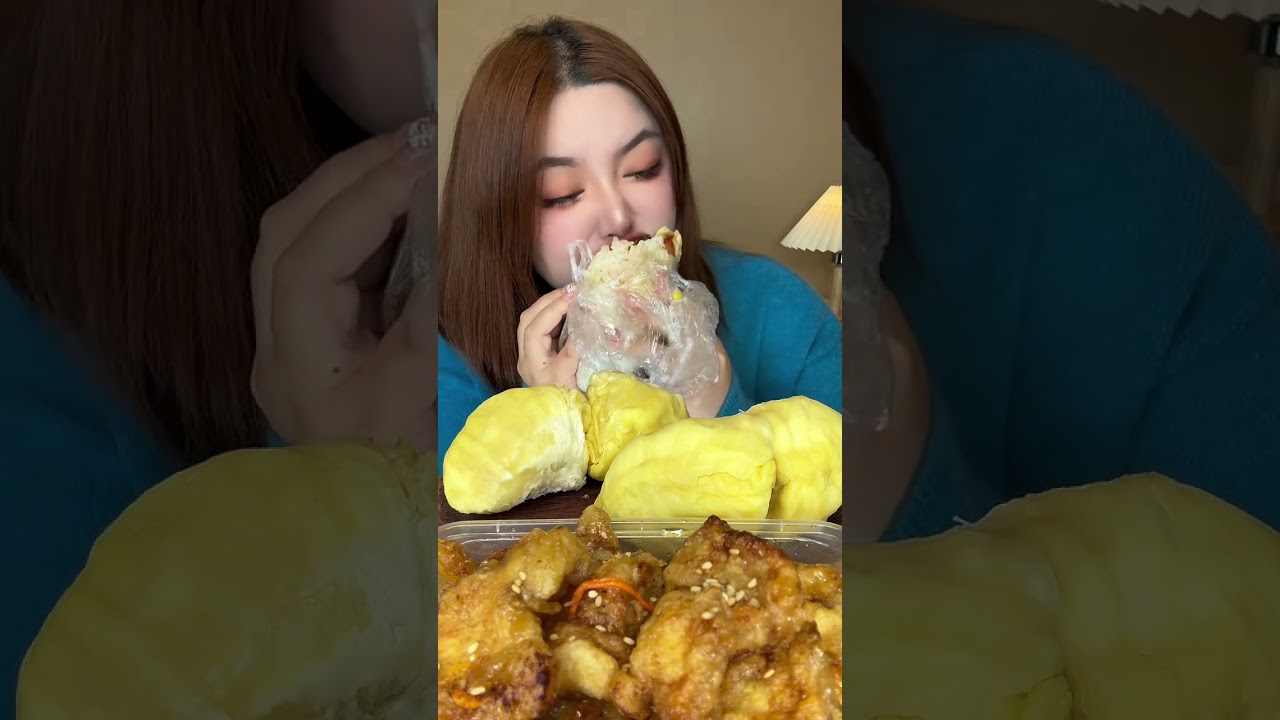 Who can say no to durian It s so soft stinky and sticky and super delicious #Delicious foo