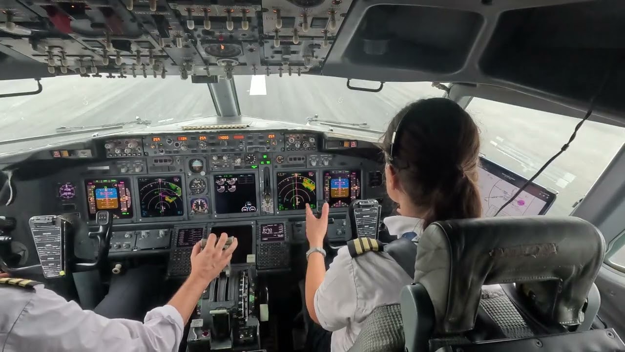 Beautiful Female Pilot Take Off Her Boeing B737-800 | Cockpit View | GoPro 12