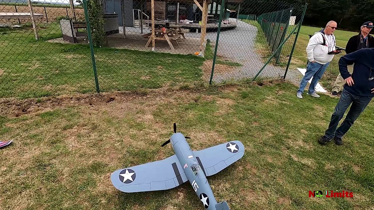 Motion RC Flightline 1600mm F4U-1D Corsair