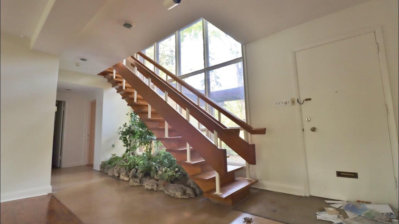 Untouched $6 MILLION DOLLAR ABANDONED Brady Bunch House