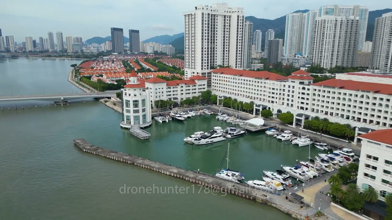 Straits Quay