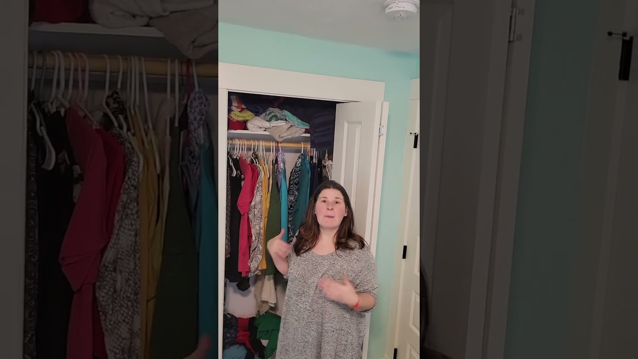 Chakra Embodiment Course Foundation -  organize your wardrobe!