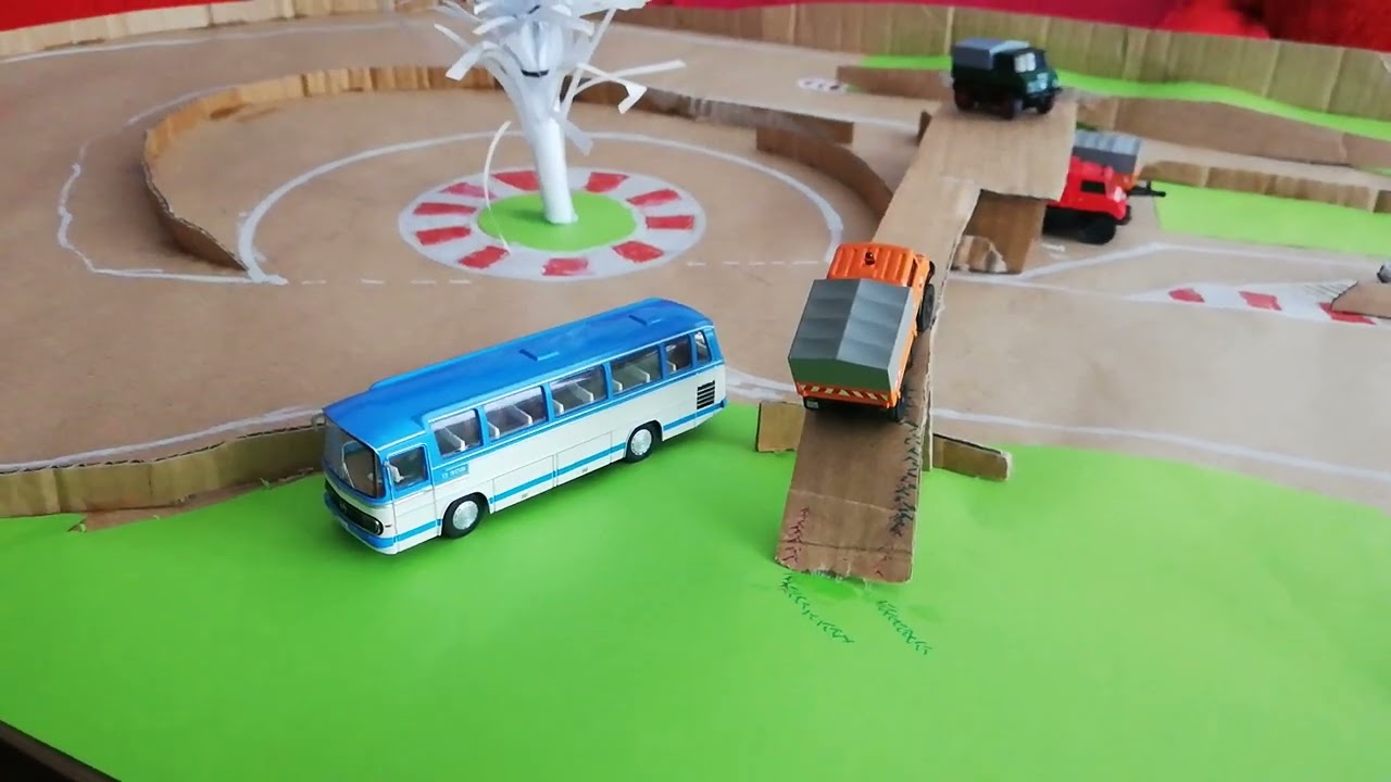 Carson 1:87 VW T1 + MB rc Rennen , Chaos mit Bulli Unimog u. Bus in H0 review u. test