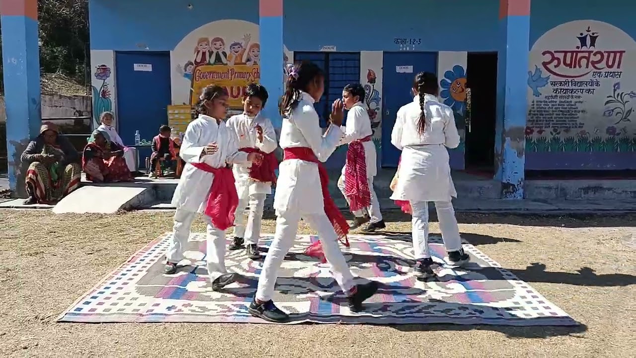 नुक्कड़ नाटक FLN के लक्ष्यों पर आधारित! 🙂