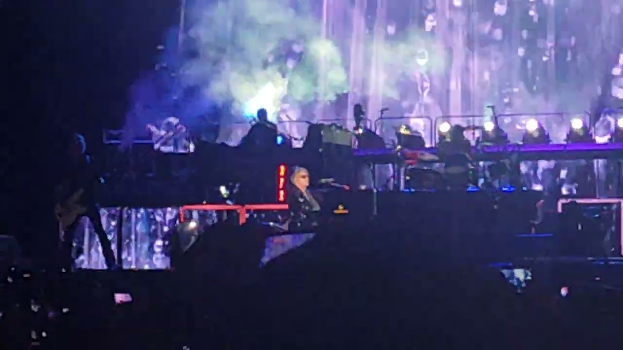 Guns N' Roses - November rain (Lima - Perú, 2025)