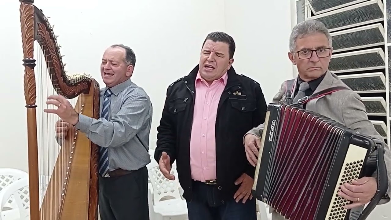 Louvor em espanhol Ga&uacute;cho Alegre, Daniel da harpa e S&eacute;rgio Marques