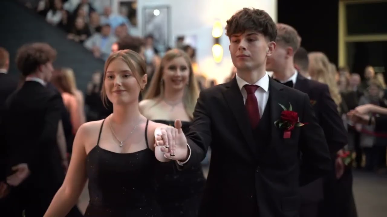 Studniówka ZSP nr 2 CKZ w Łowiczu - 2026 - Polonezy i Walc