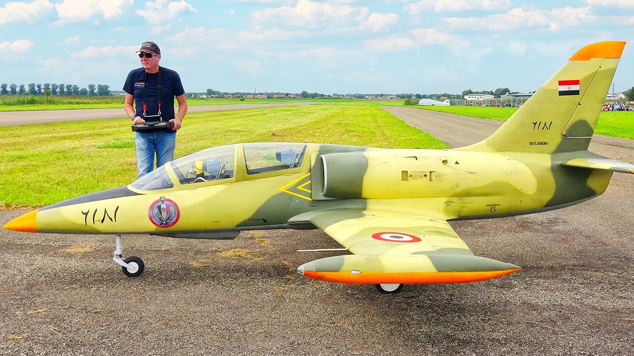 XXXL 80KG L-39 ARAB AIR FORCE RC TURBINE JET DEMONSTRATION FLIGHT
