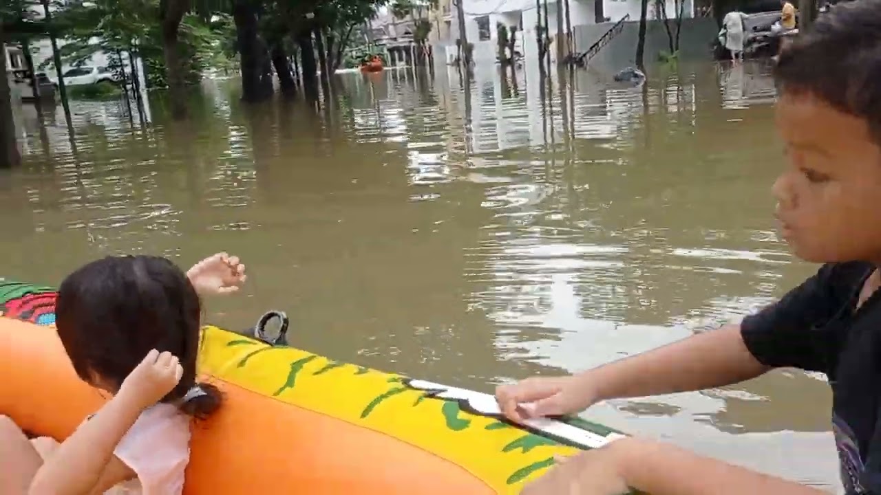 Banjir yang kesekian kali, perumahan duren village Tangerang 
