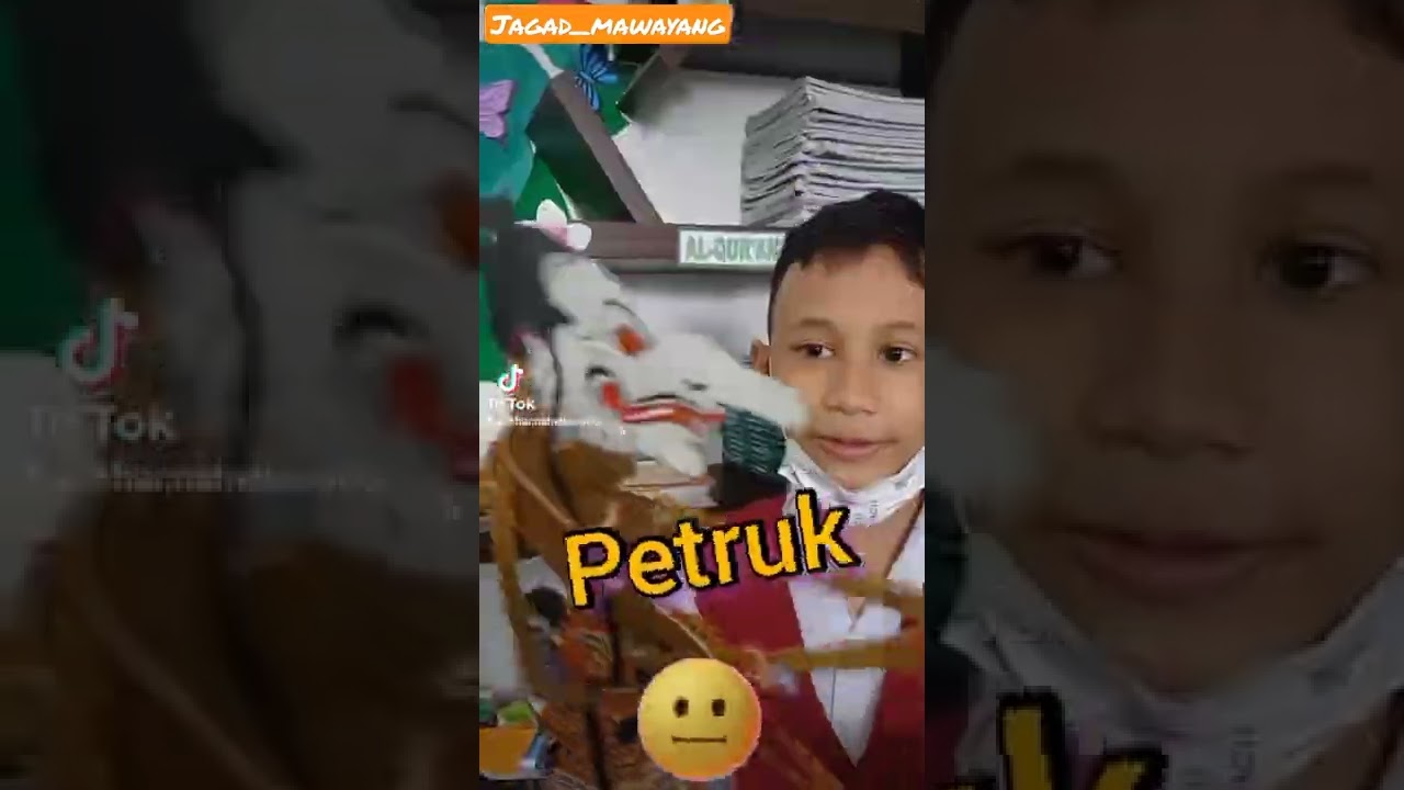 #shorts Aksi Bocil Memainkan Wayang Kulit Panakawan Petruk #wayang #wayangkulit #wayangpurwa #jawa