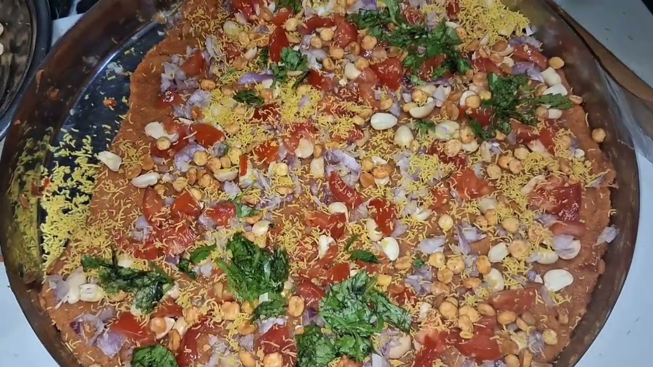 Dabeli yummy 😋 subscribe my channel guy's support me guys 👦 ❤️ 