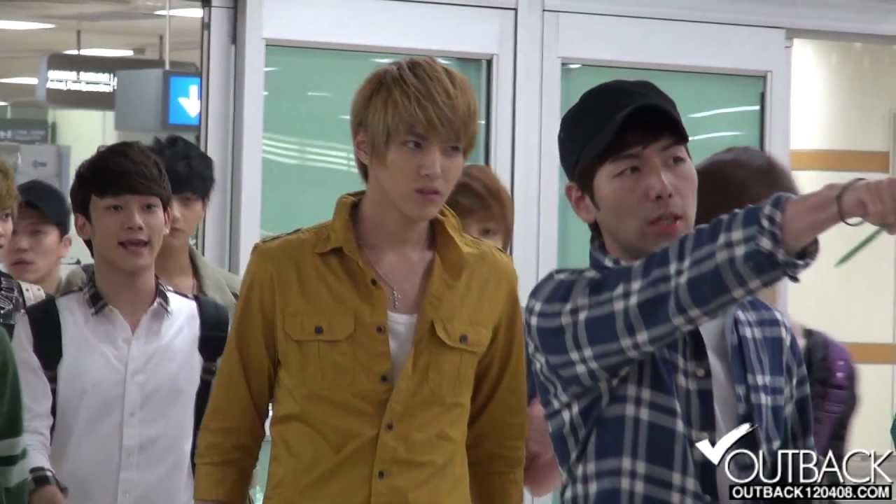 120919 EXO-M 김포공항(Gimpo Airport) 입국 1080p