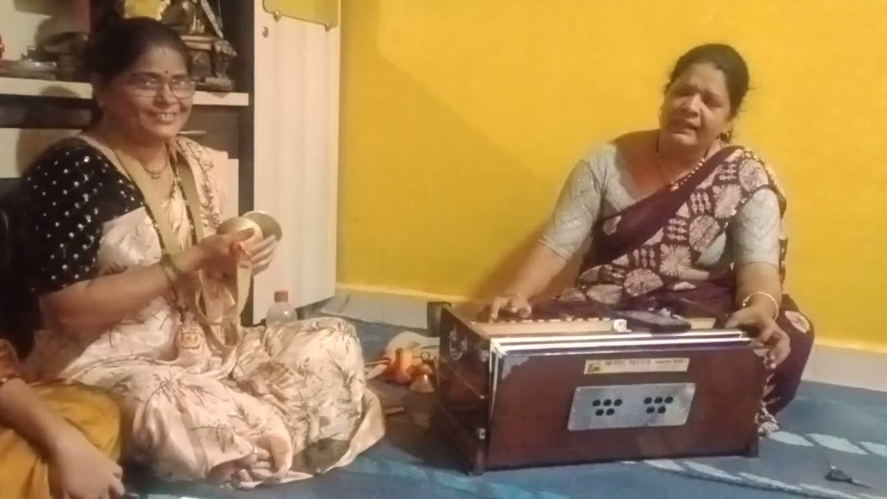 ऐकुनी वेनुचा नाद 