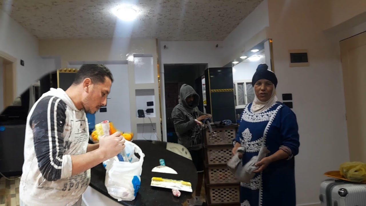 خلصت شقة اختي حلمية وانبهرت من التشطيب الاخير وروقت لها على المطبخ شوفو وقولت رايكم اي 