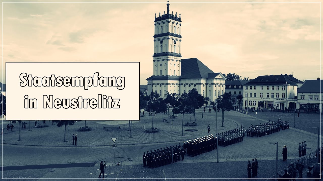Staatsempfang in Neustrelitz: Bundespräsident Steinmeier empfängt mit militärischen Ehren