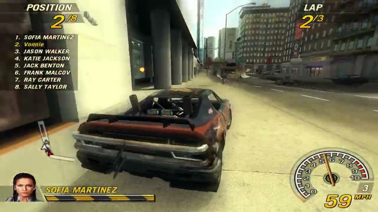 FlatOut 2 - Ripping Through City Streets