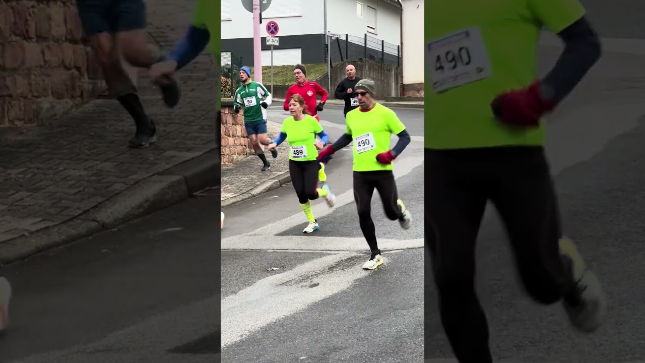 Der traditionsreiche 51.Internationale Silvester-Straßenlauf in Kottweiler Schwanden.