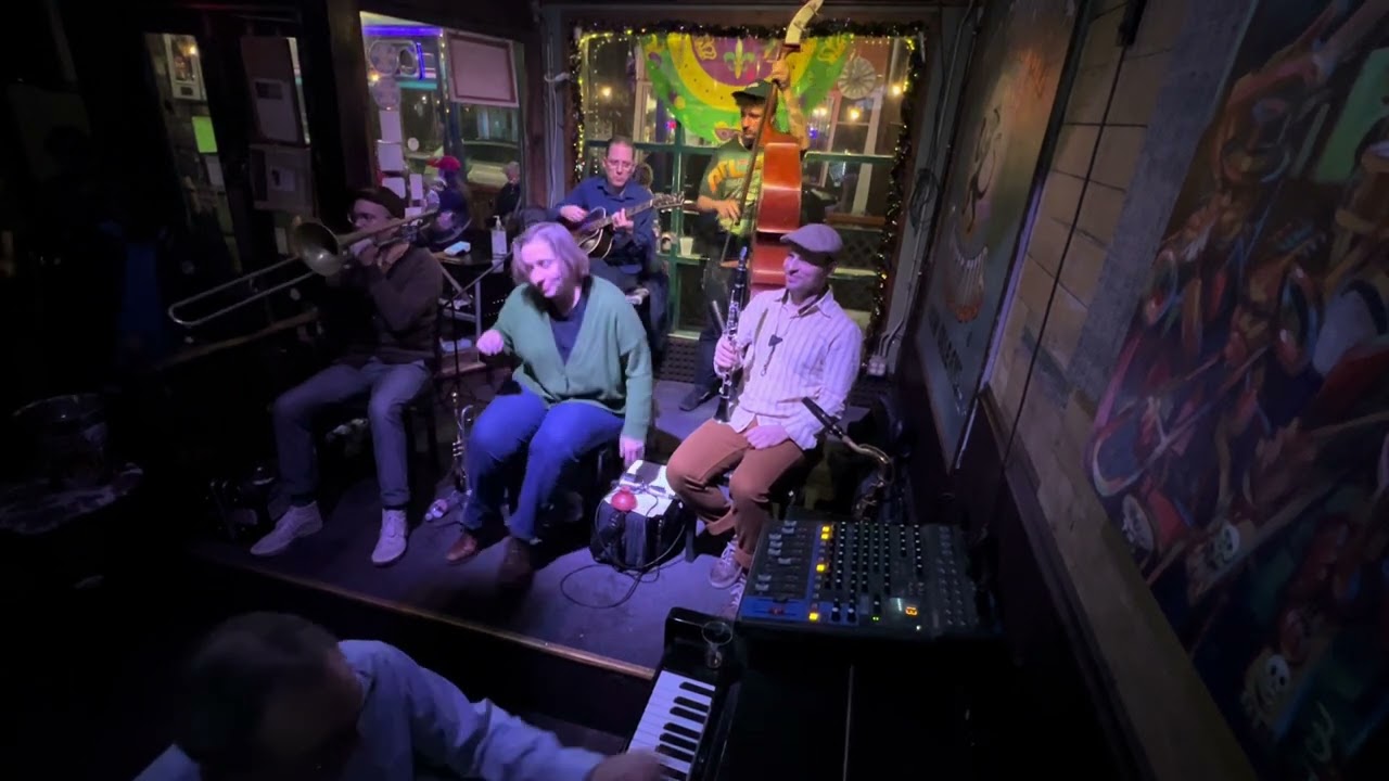 ON REVIVAL DAY - Shotgun Jazz Band w/ guest Dennis Lichtman