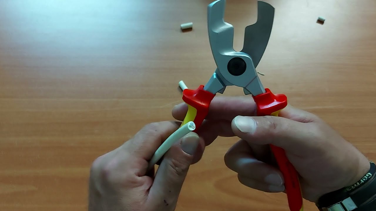 Knipex 95 16 200 cable shears.