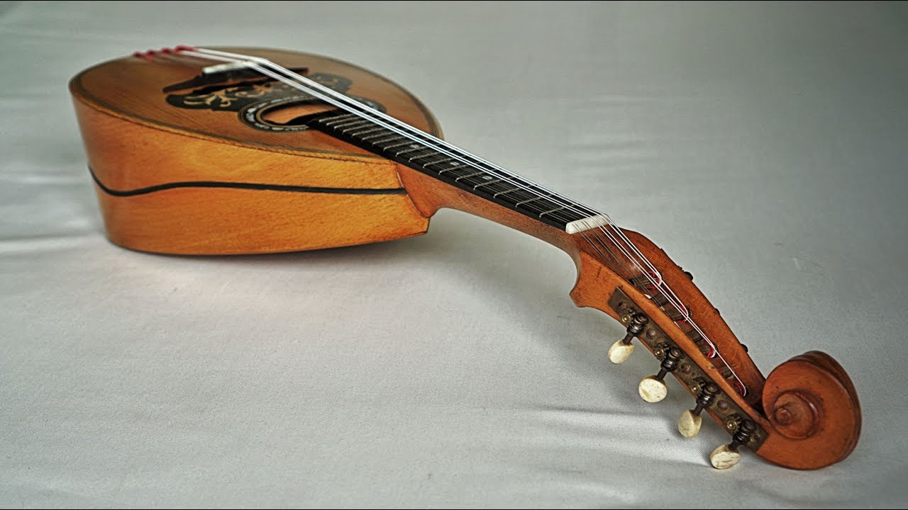 Mandolin with deep flat back by Viscardo Maccolini