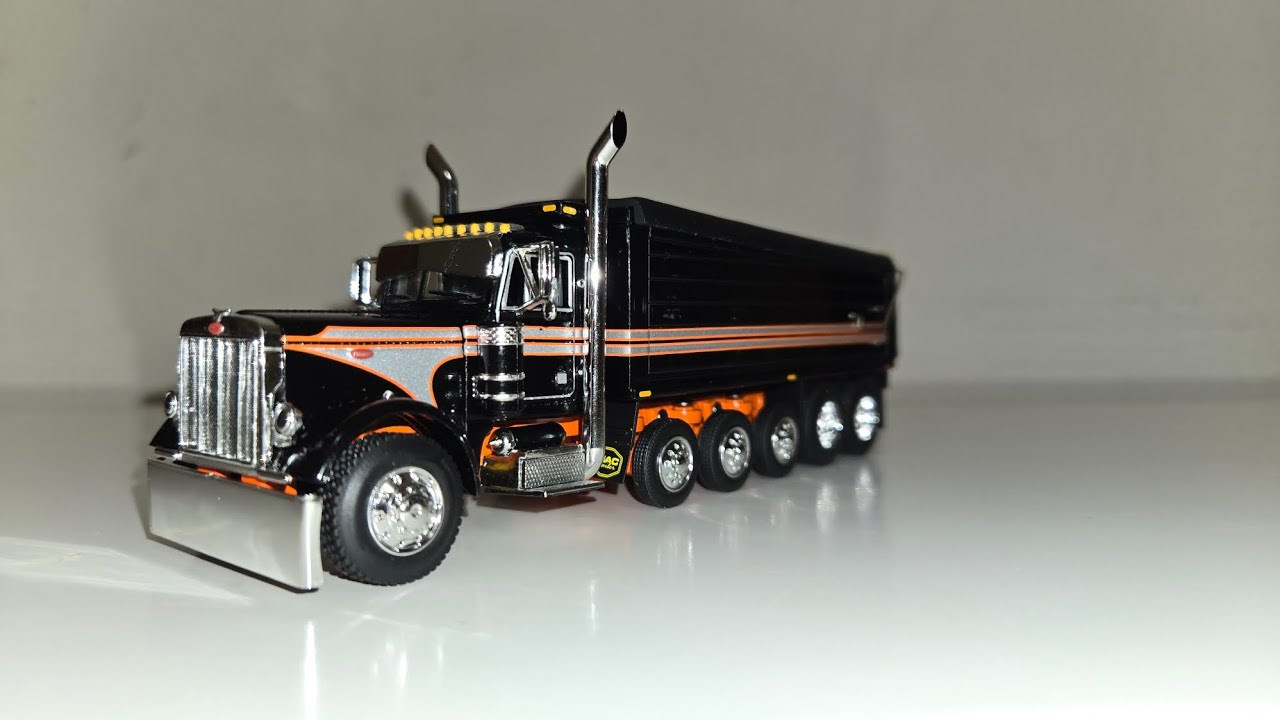 DCP 379 custom dump UNBOXING 